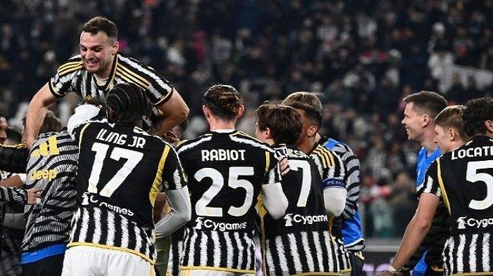 Juventus Belum Berhenti Reformasi Lini Tengah