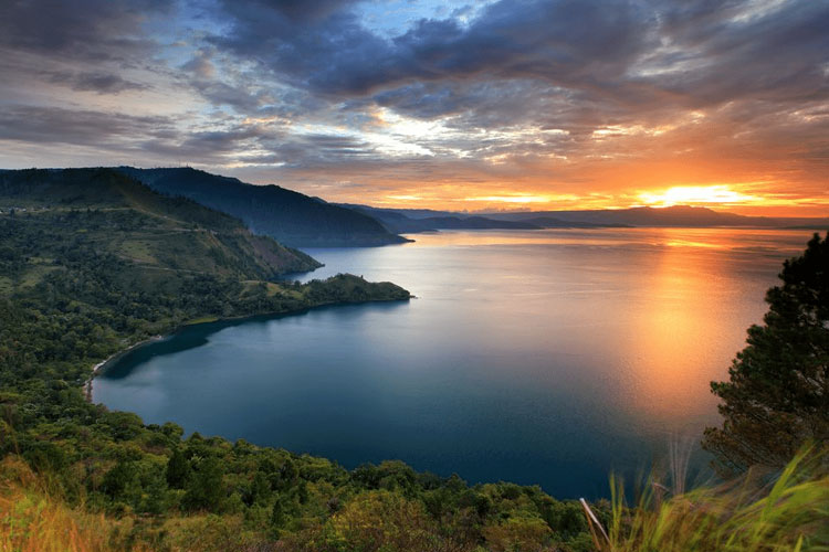 Keindahan Danau Toba Eksplorasi Pulau Samosir